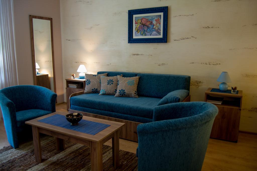 Guest House A'Storia ルマ エクステリア 写真